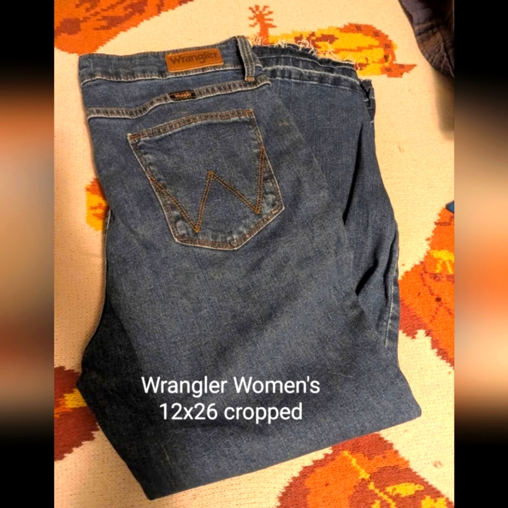 Women's Wrangler Cropped (12x26)